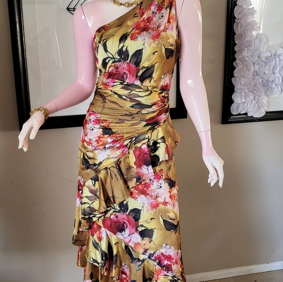 THEIA floral raffles sleeveless One shoulder bridal party gown yellow $795 - Picture 7 of 7